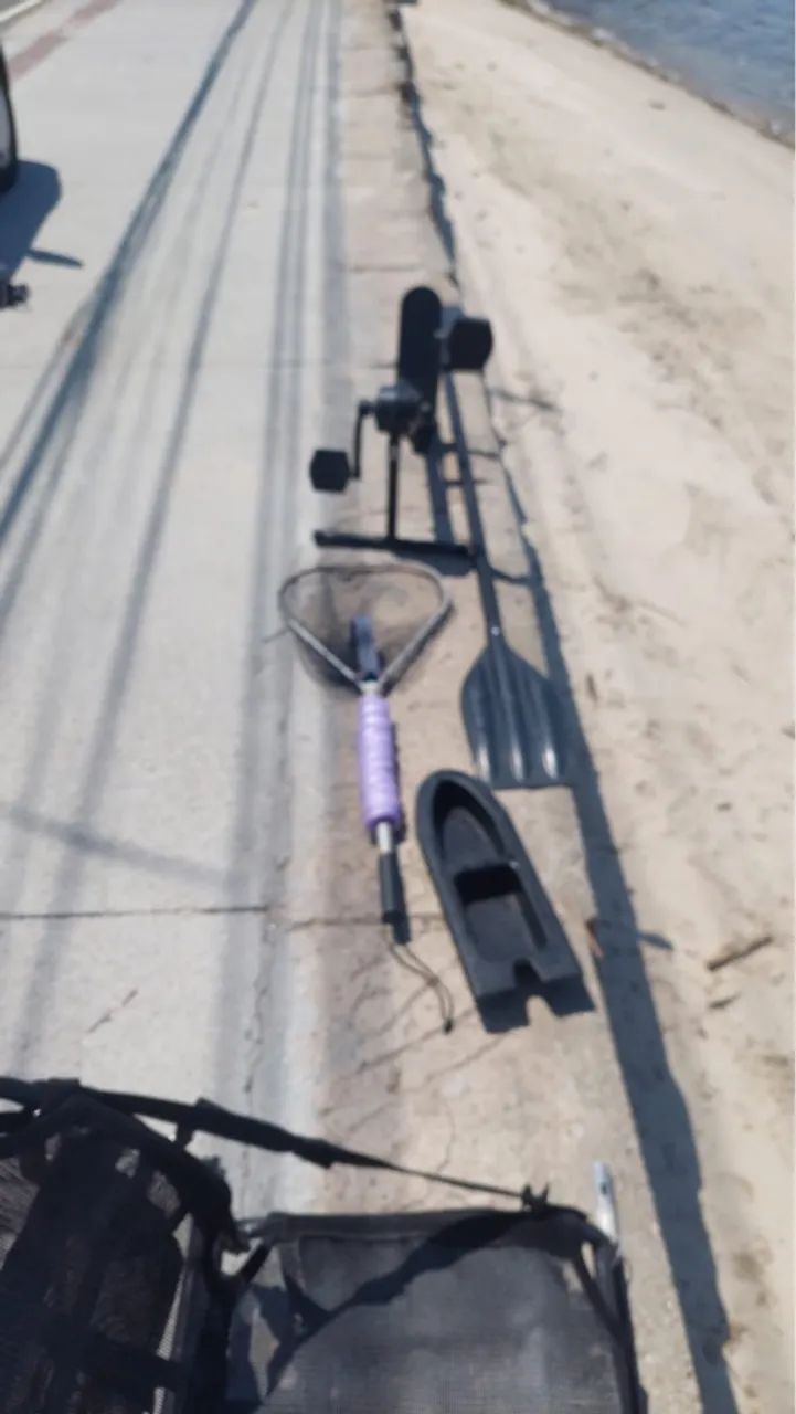 Vendo KAIAK com moto e remo R$ 4,500 - Foto 14