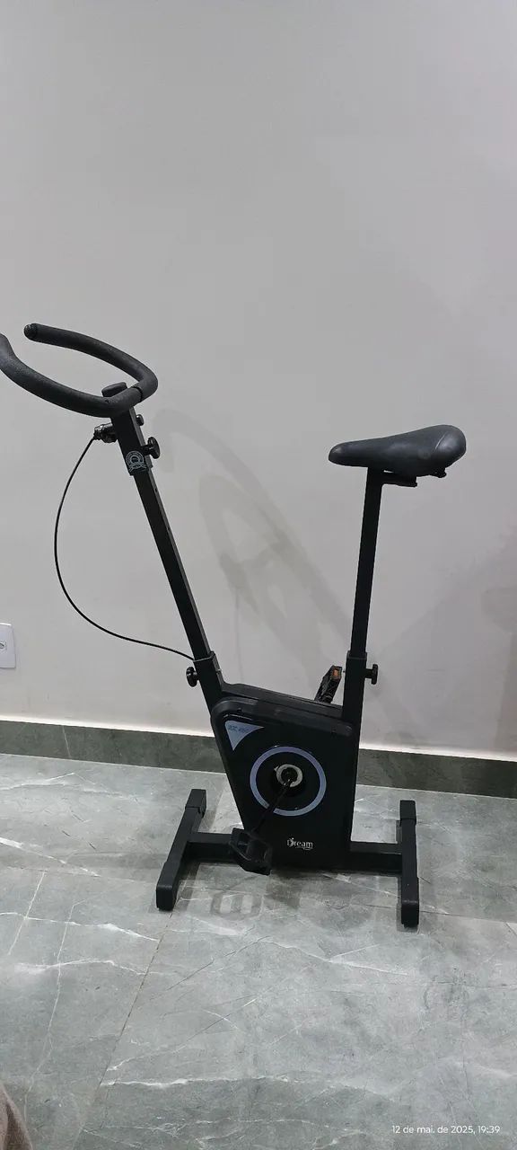 Bicicleta Ergométrica Dream Fitness Ex450