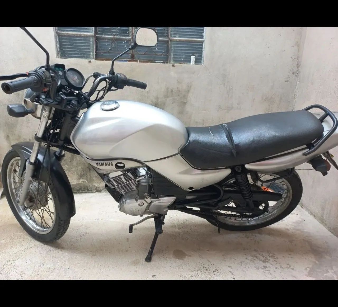 YBR 125 - Foto 2
