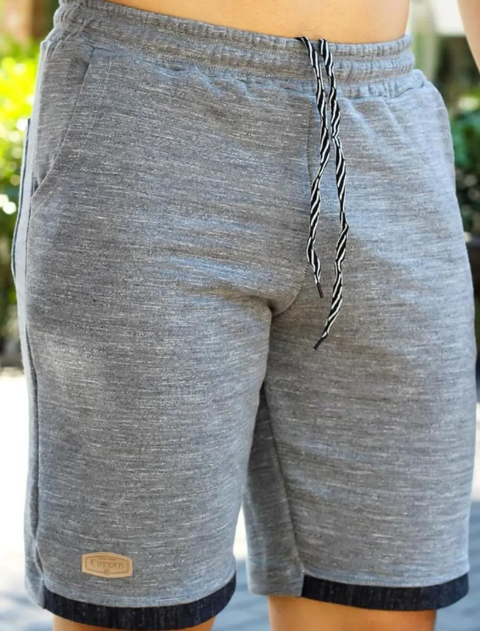 Shorts de Moletom com Detalhes