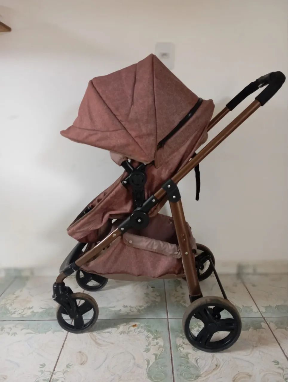 Carrinho e Berço64374974823171121