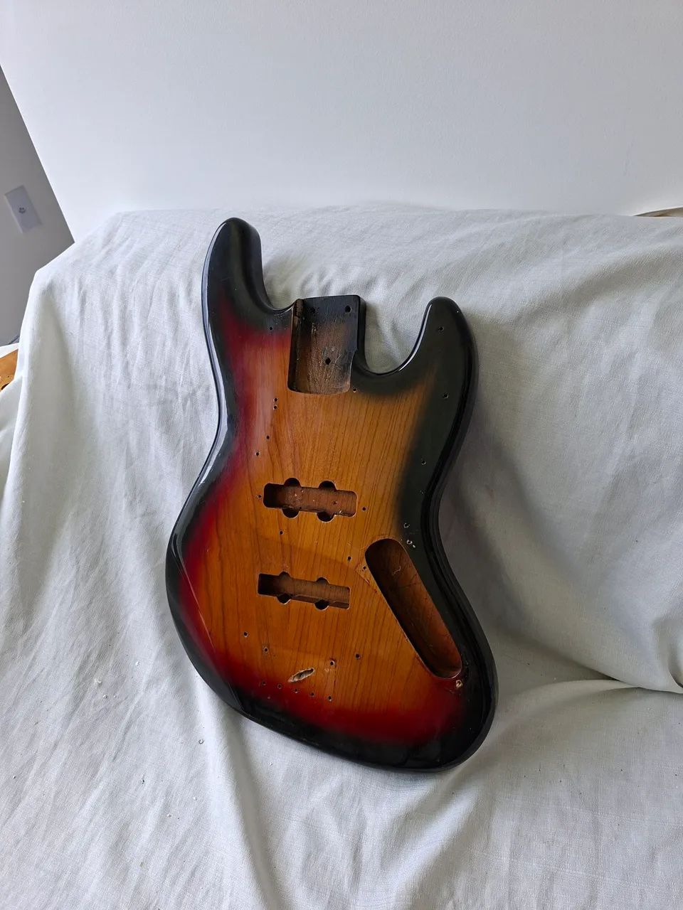 Corpo para baixo Sx 04 cordas em Ash - Foto 3