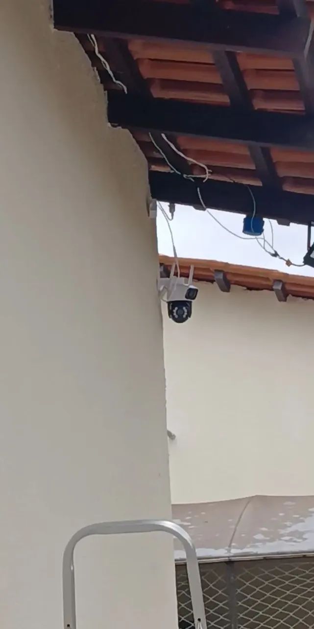 Câmera Wi-Fi Dupla Lente Smart - Segurança e monitoramento remoto - Foto 3