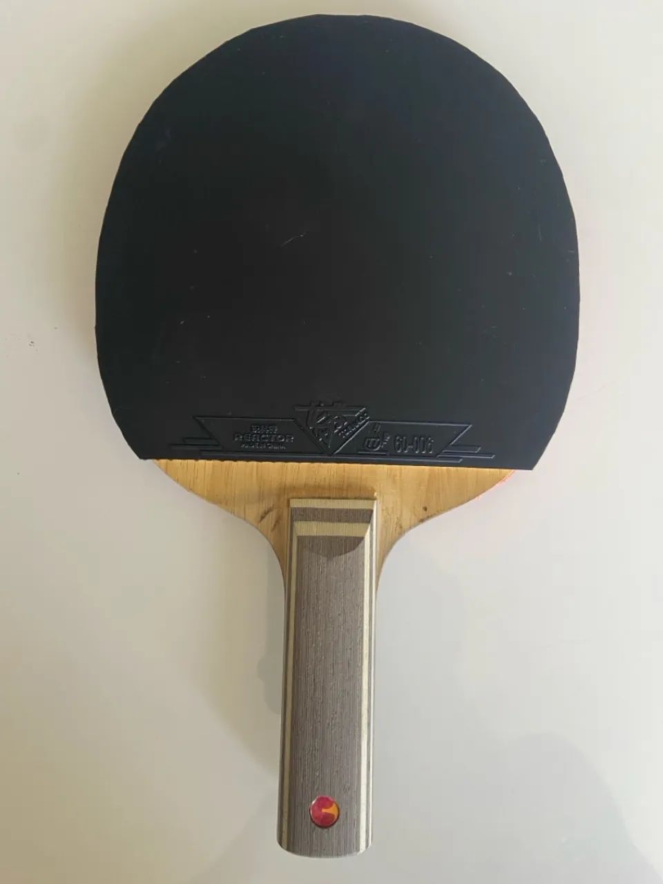 Raquete de tênis de mesa,pouco uso e mais 5 bolas - Foto 4