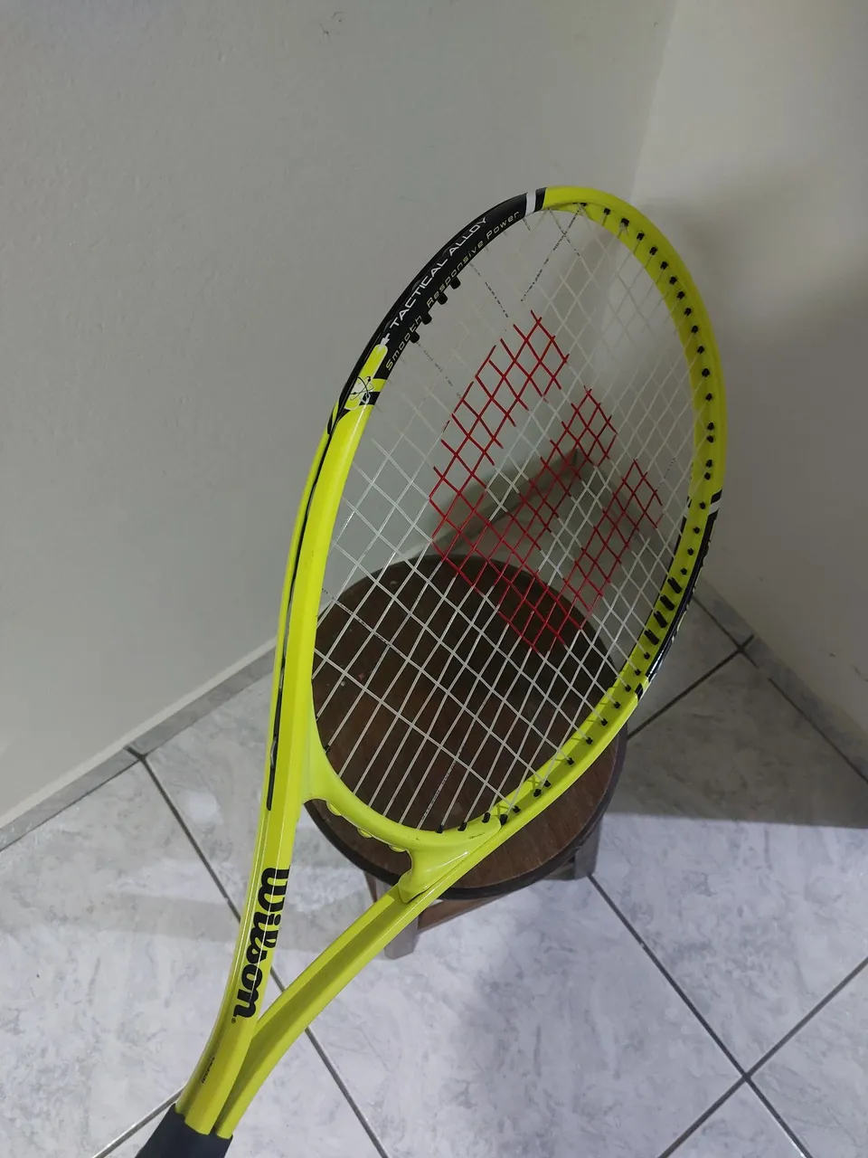 Raquete de Tênis Wilson Energy XL