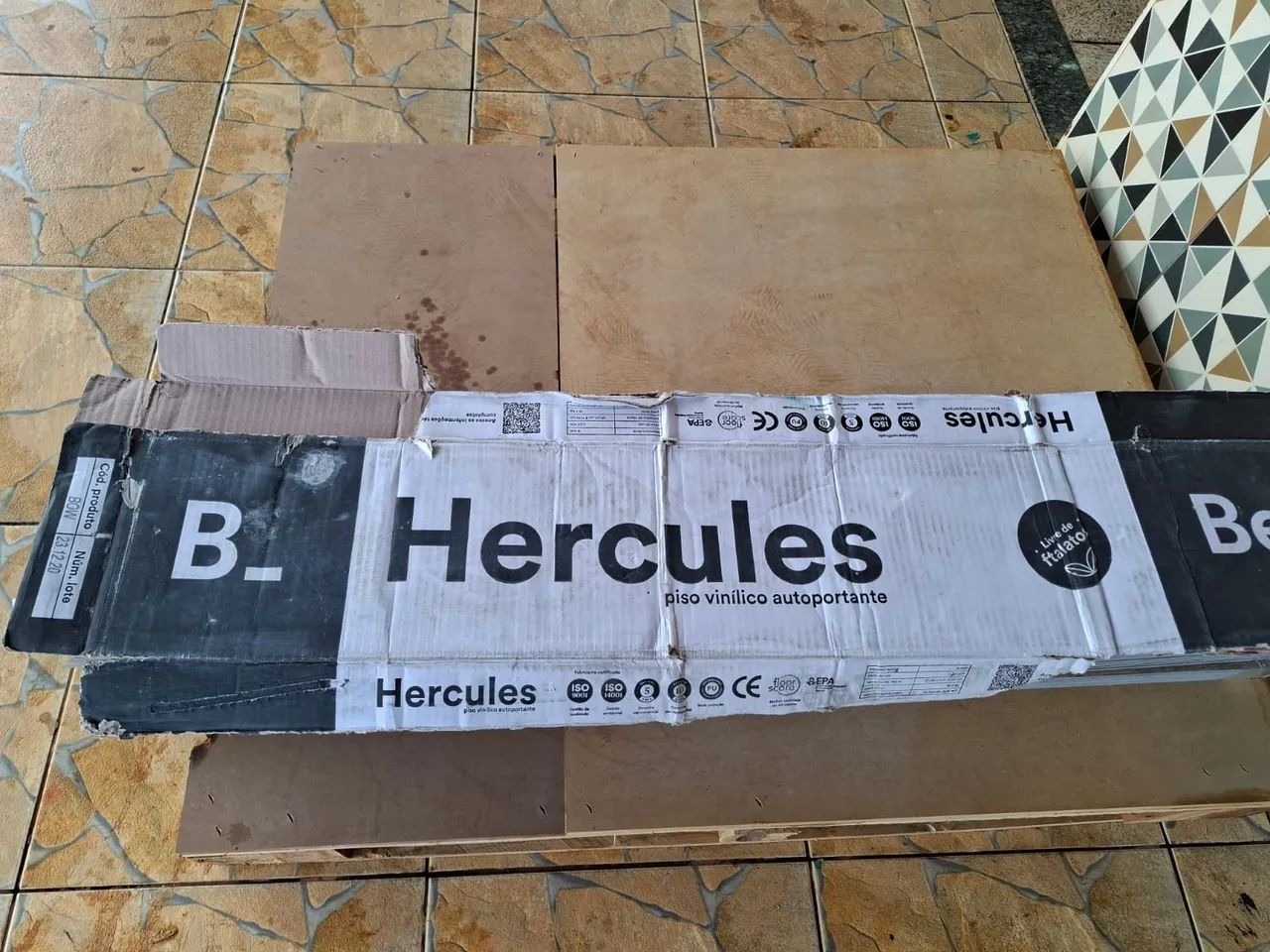 Piso Vinílico Hercules Bow 2,17m² - Novo - Foto 5