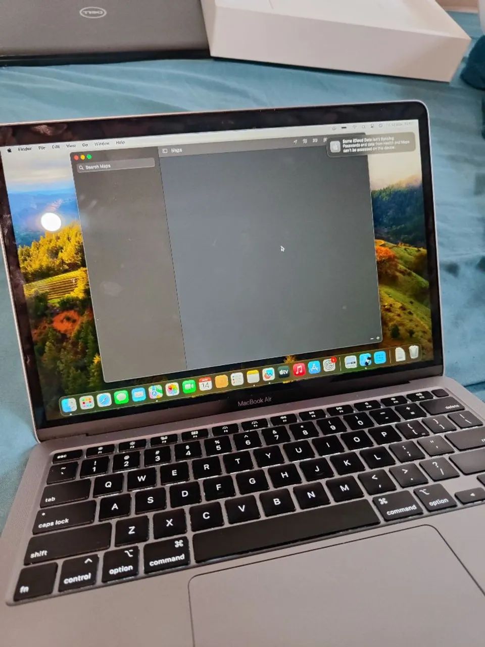 MacBook 2020 13