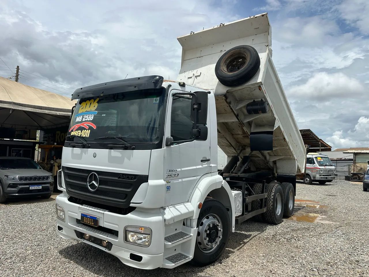 Mercedes Benz 2533 ano:2006 Caçamba pronto pra trabalhar 