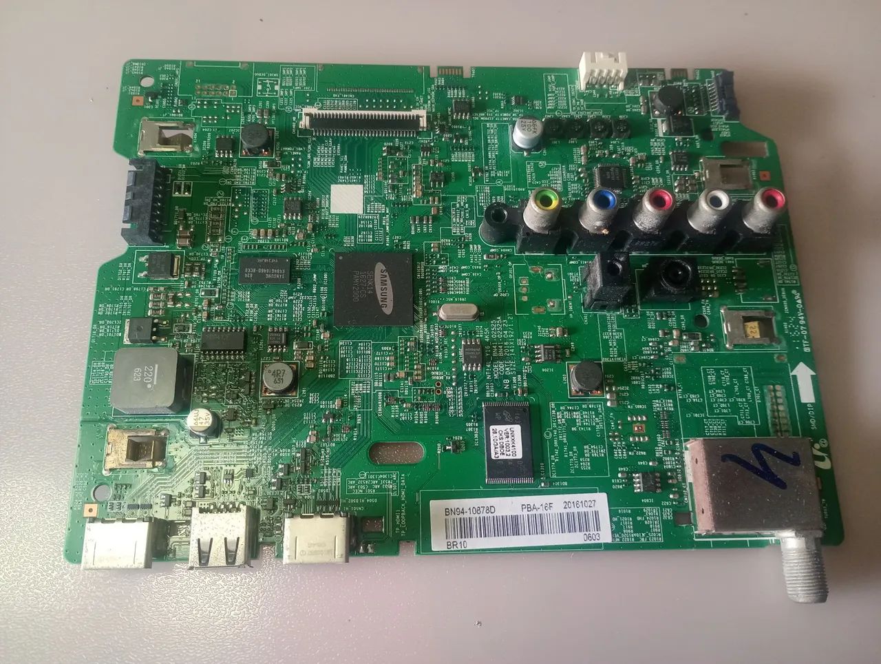 Placa Principal TV Samsung  un32k4100agBN94-10878D