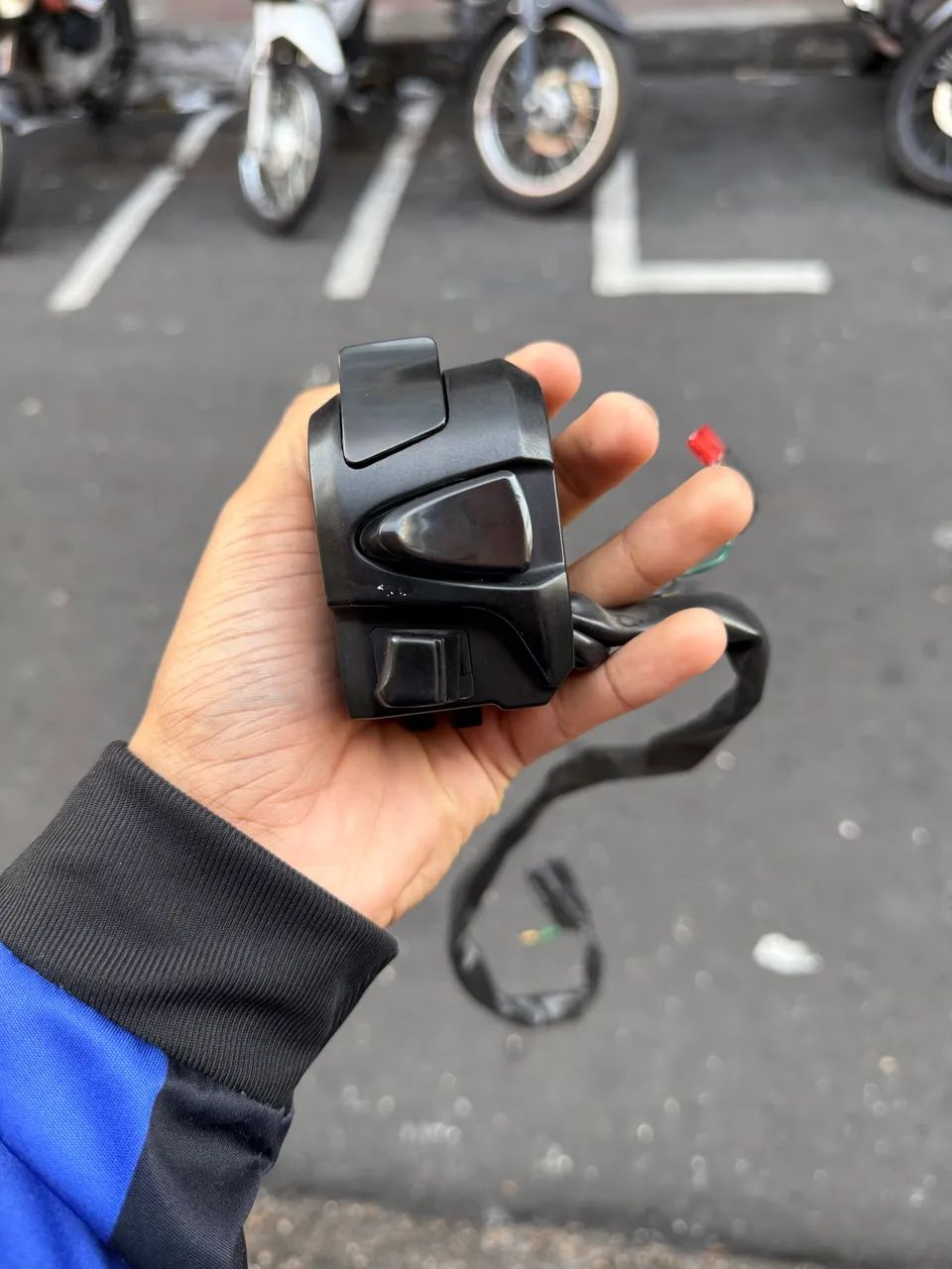 Punho de Luz - Luz/Buzina/Setas