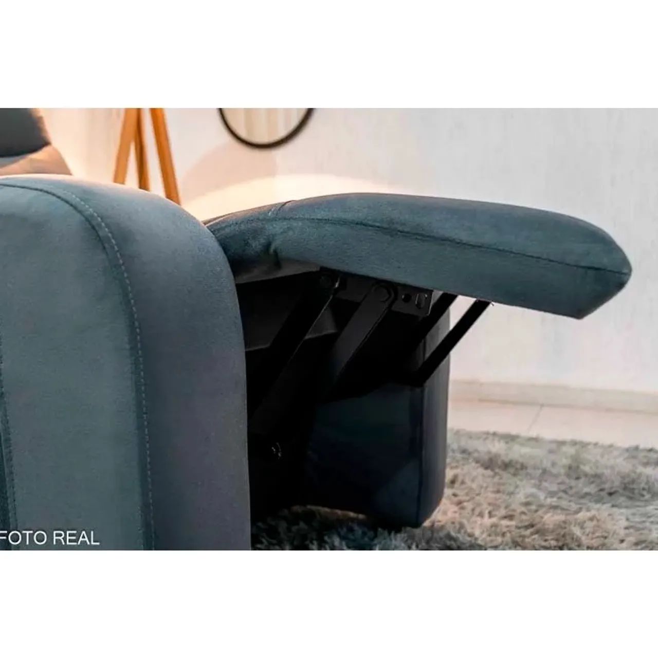 Poltrona Reclinável Punto Veludo- Entrega Rápida  - Foto 5