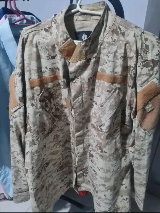 Jaqueta Invictus Desert Camuflada