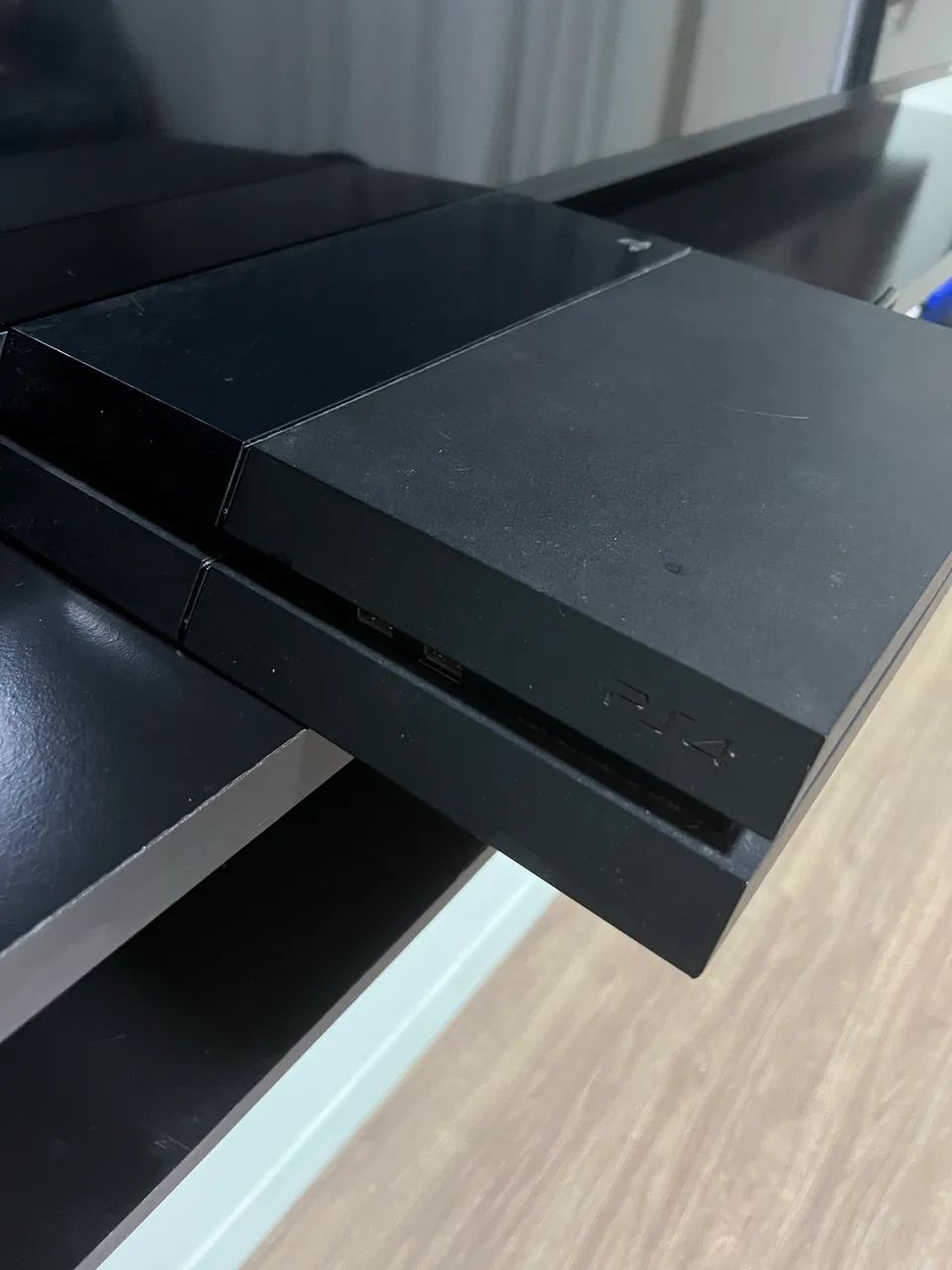 play station 4 com  1 controle  - Foto 2