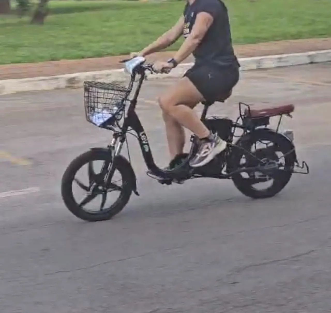 Bicicleta Elétrica Lev E-bike  - Foto 2