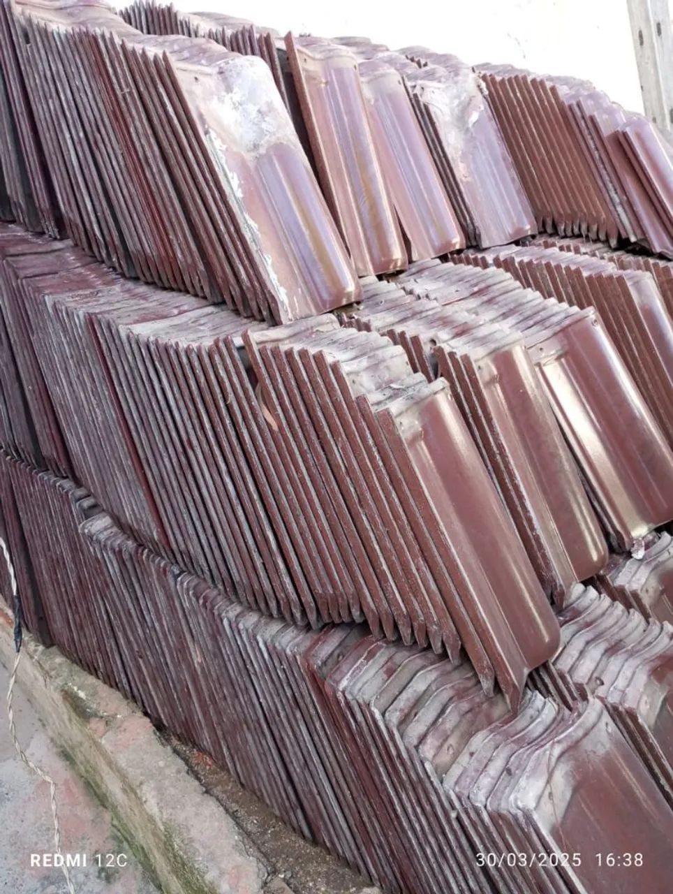 Telha de cerâmica marrom - Foto 2