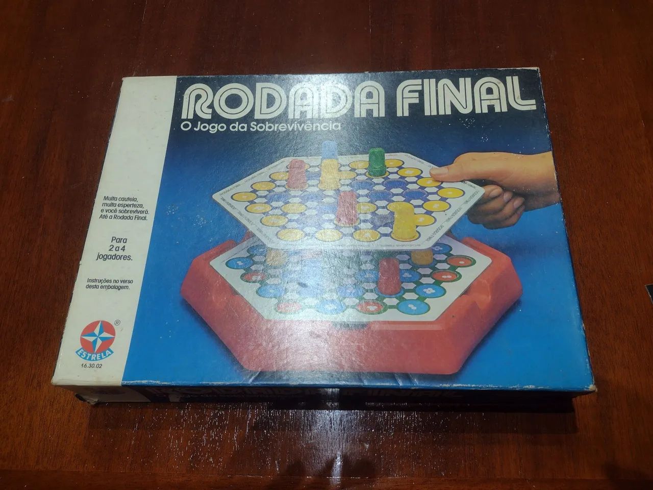 Promoção para retirar antigo jogo de tabuleiro Rodada Final da Estrela 