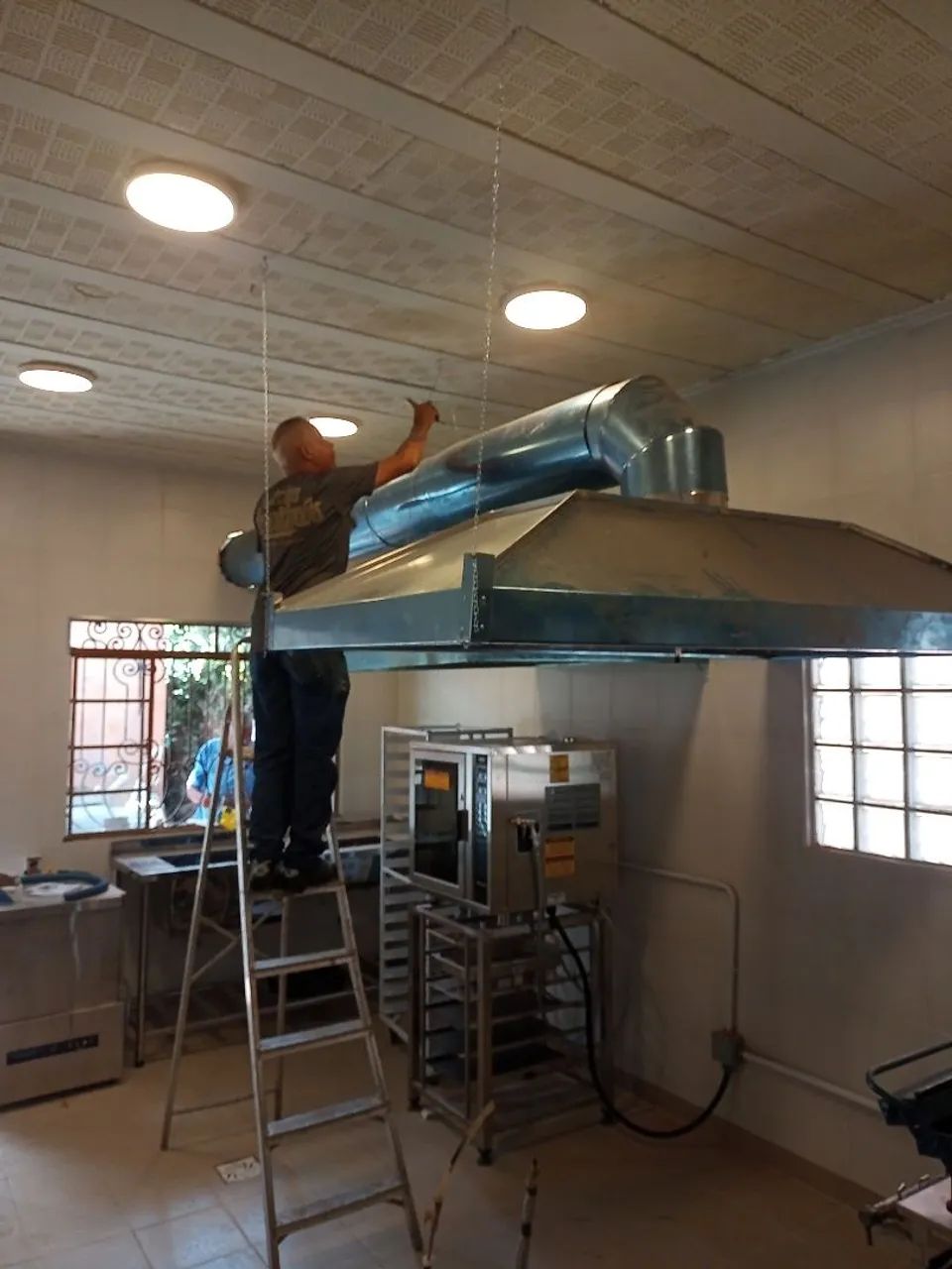 Coifas em inox ou galvanizado  - Foto 2