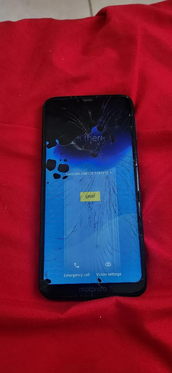 Moto G7 Power - Para conserto ou peças - R$100