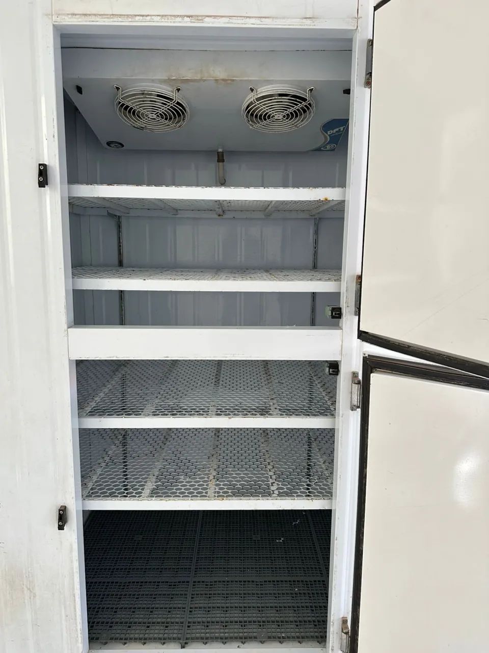 Vendo câmera fria (6000 mil reias)