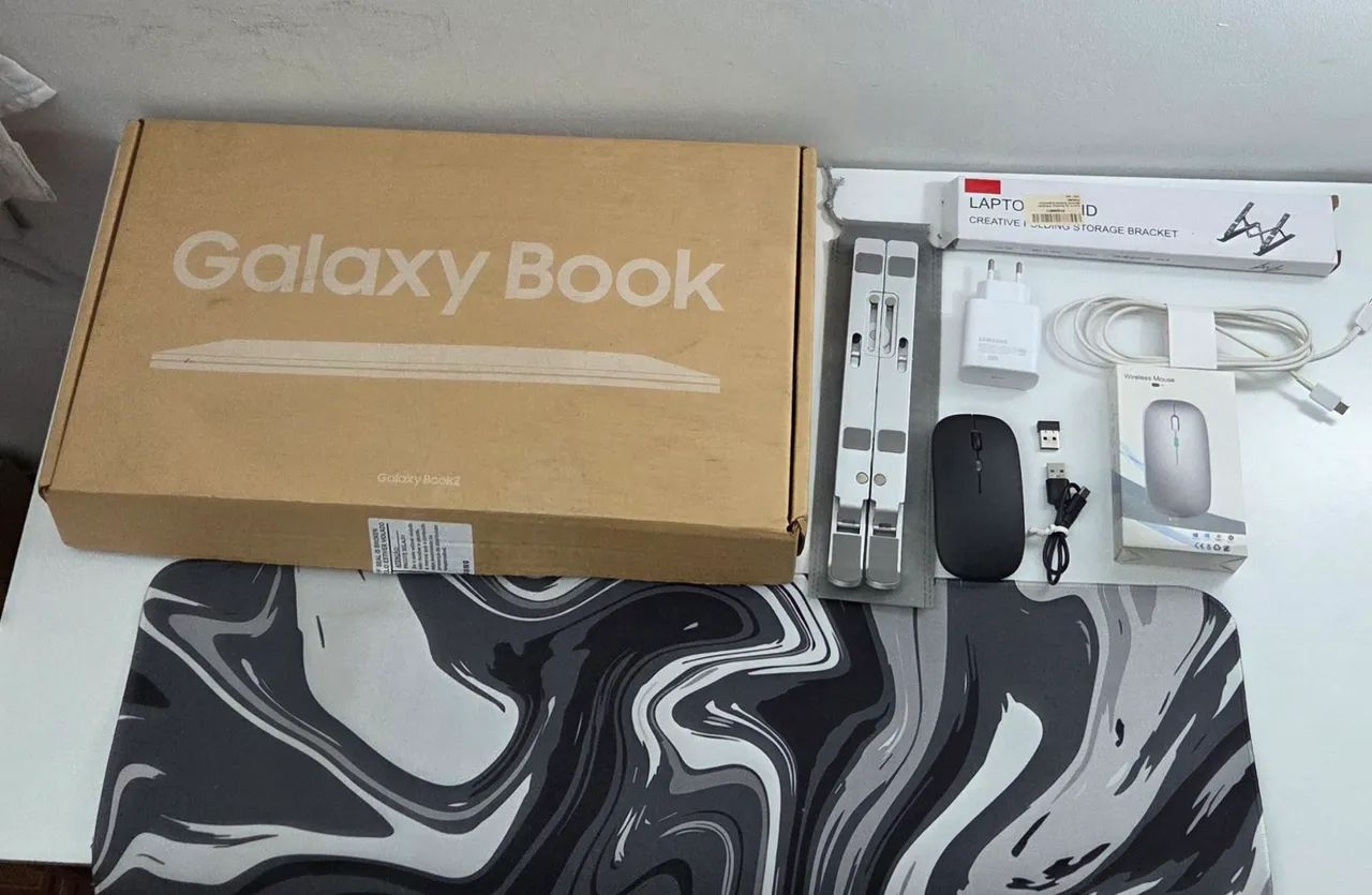 Samsung Galaxy Book2 Notebook, 15.6", Intel Core i5, 256GB NVMe SSD, 16GB RAM, Windows 1164385330552193120