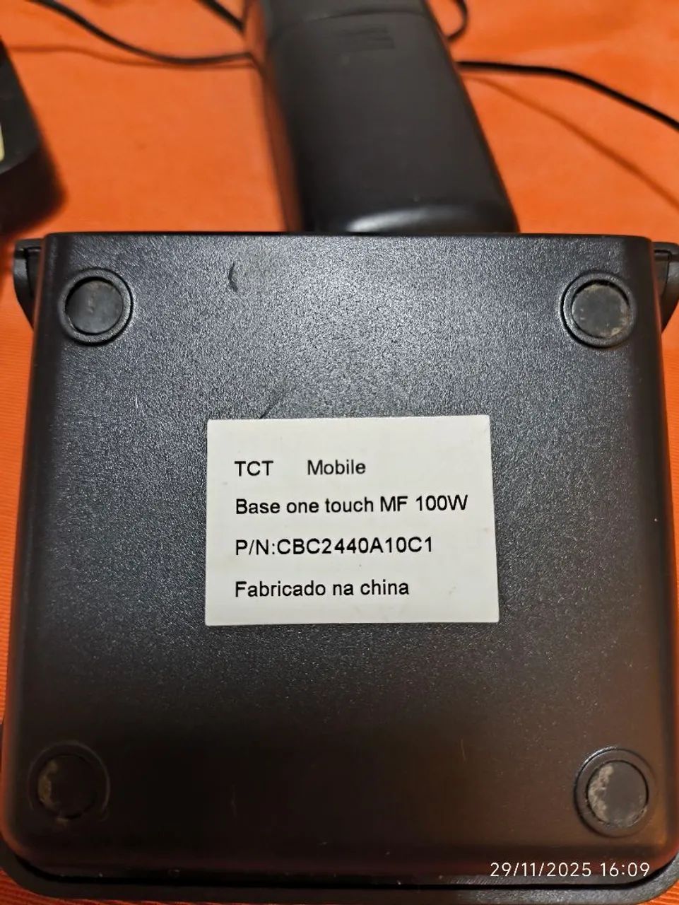 Telefone GSM, carregamento com base fixa, funciona com chip de celular  - Foto 3