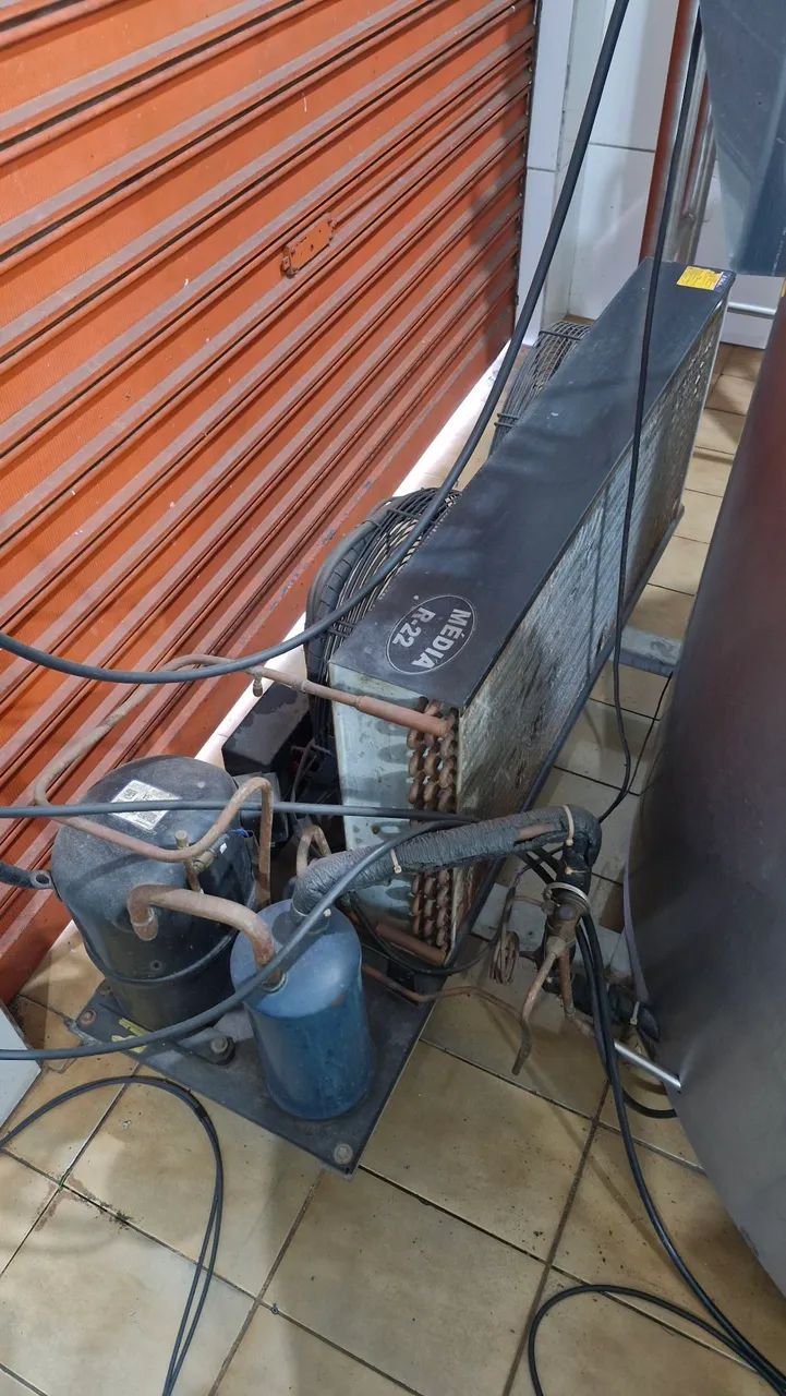 Tanque inox 2 mil litros resfriador DeLaval vendo troco produtora de sorvete.  - Foto 3