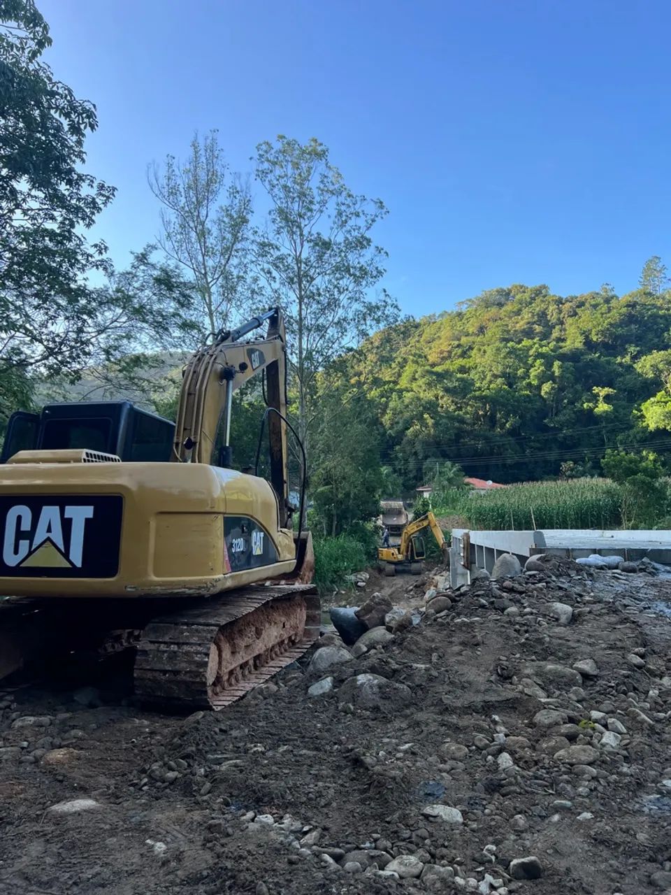 Escavadeira cat 312dl 2012 - Foto 2