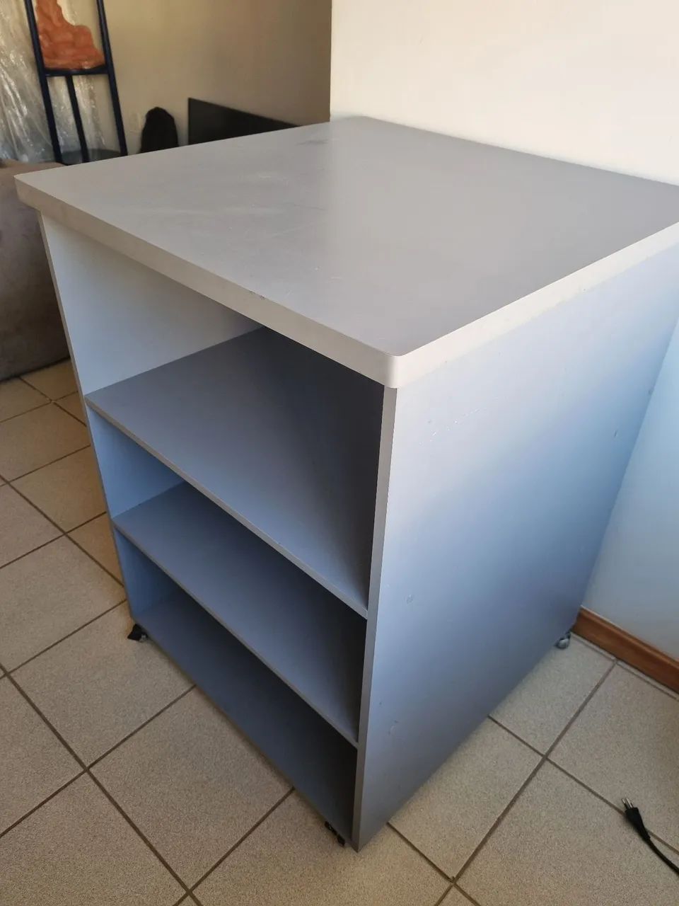 Estante de 3 prateleiras com rodízios - Foto 2