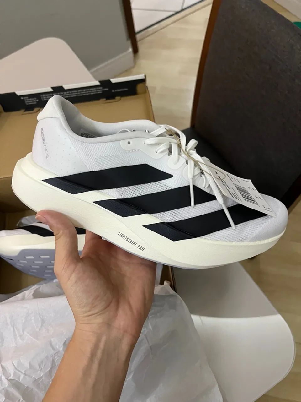 Tênis Adidas Evo SL nunca usado.