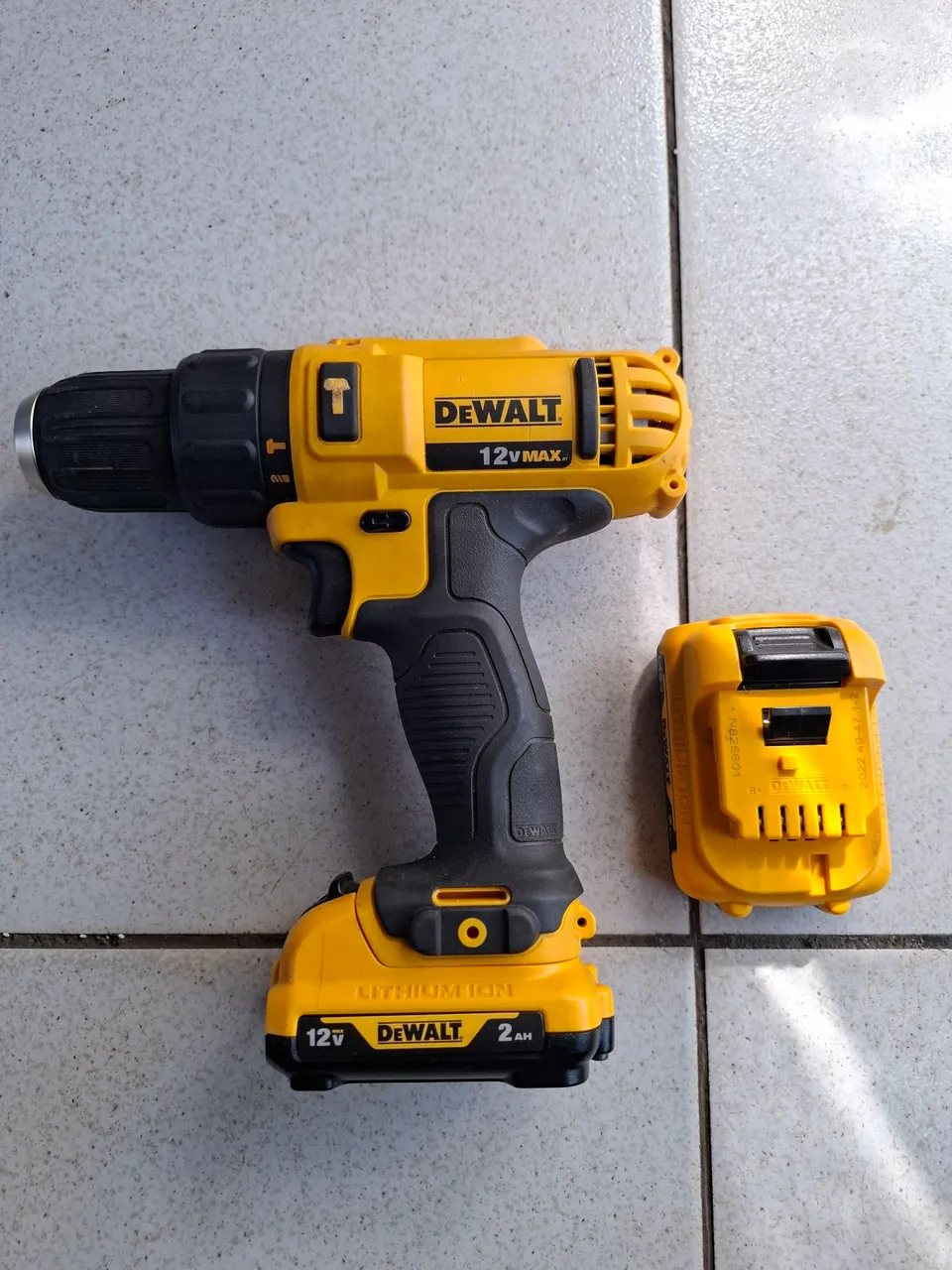 Parafusadeira dewalt 12v