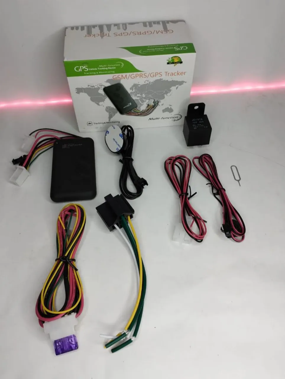 Rastreador GPS para Carros - Completo e Multifuncional - frete grátis