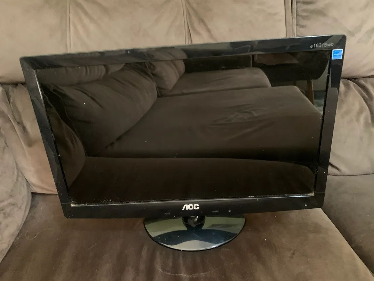 Monitor AOC
