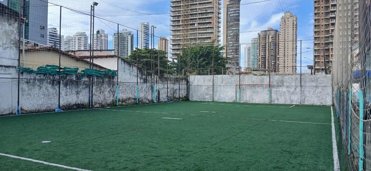 Vendo grama sintetica usada