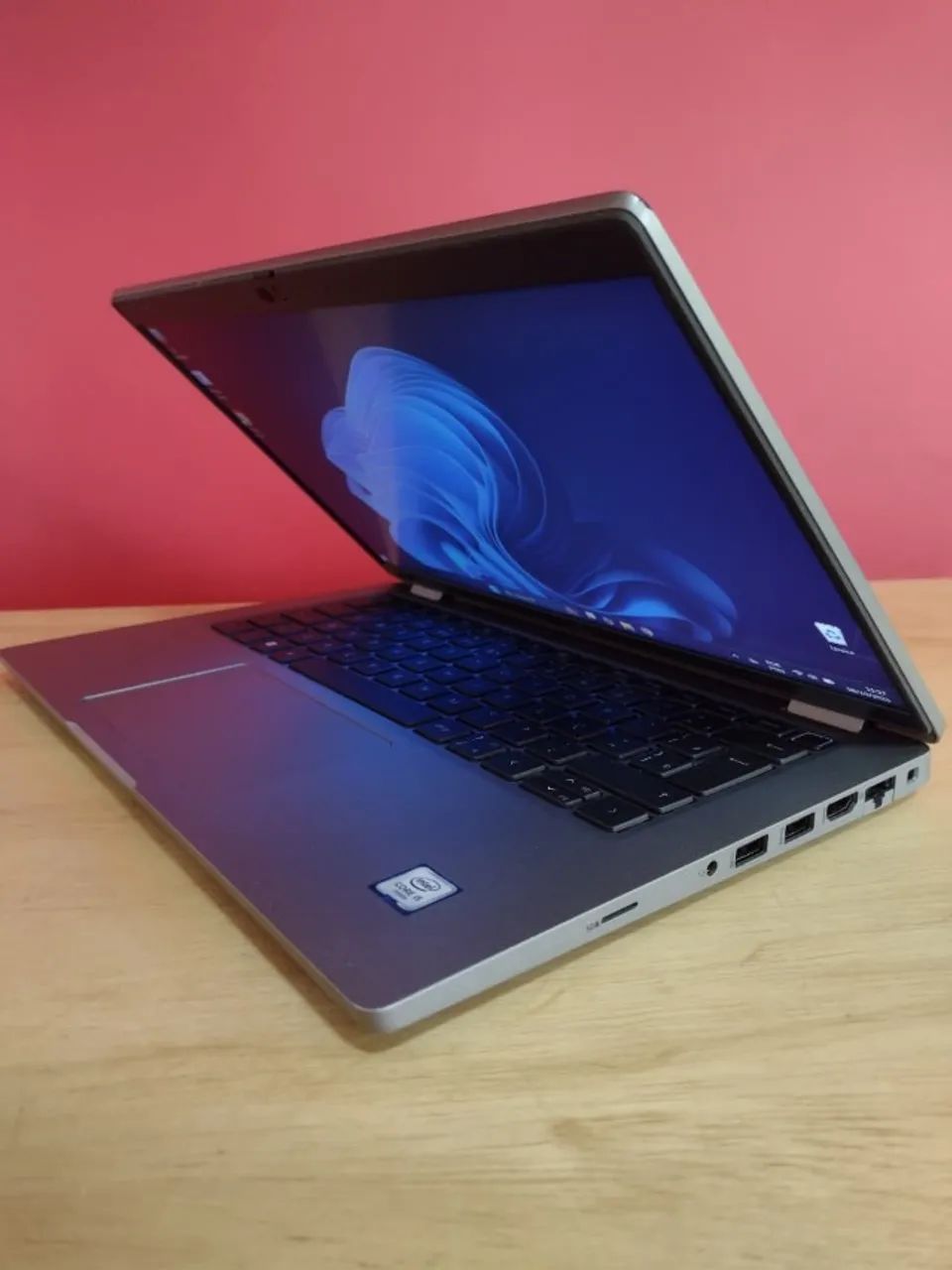 Notebook Dell Latitude 5410 - Core i5 10 -  8GB / SSD 256GB - Tela 14"  - Foto 3