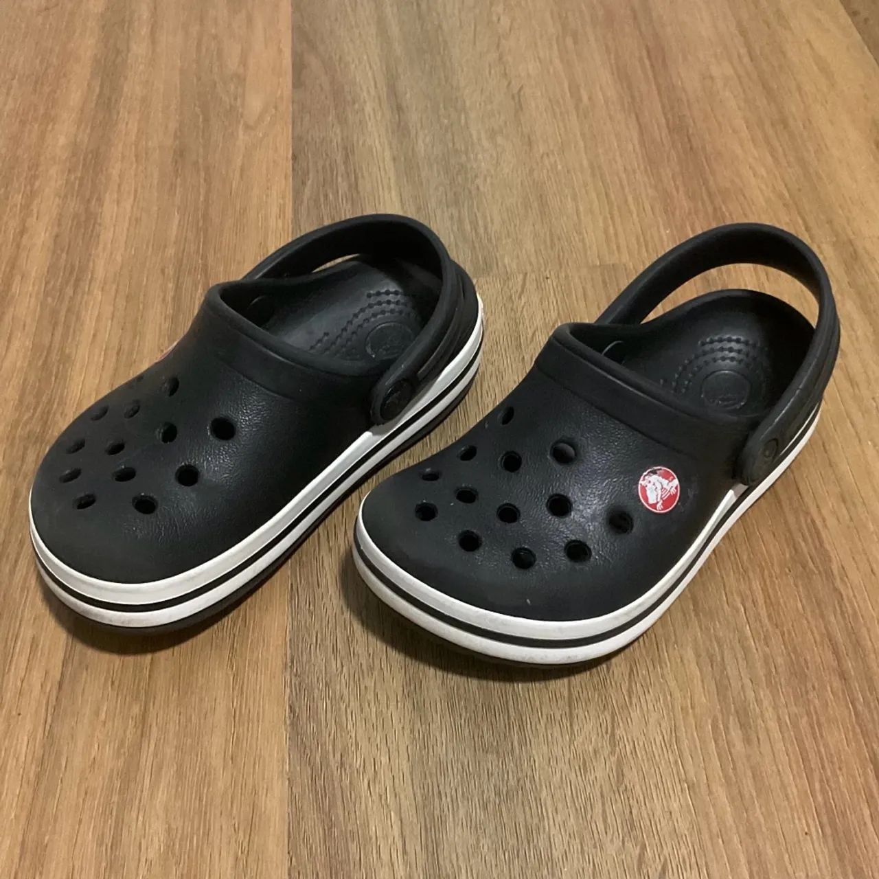 Chinelo Crocs C6 - Foto 2