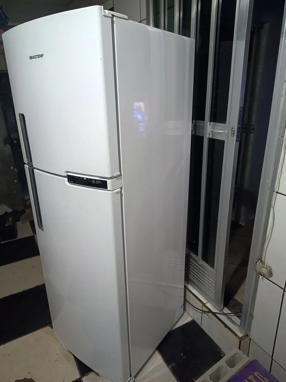 Geladeira Brastemp FROST FREE 375 litros, ENTREGA A COMBINAR  - Foto 5