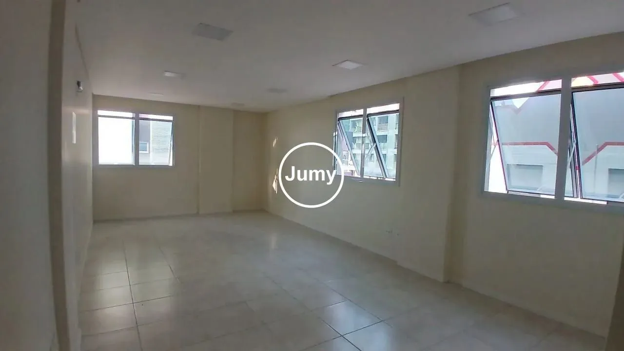 SALA PARA LOCAÇÃO ANUAL - 30M² - AGRONÔMICA, FLORIANÓPOLIS/SC