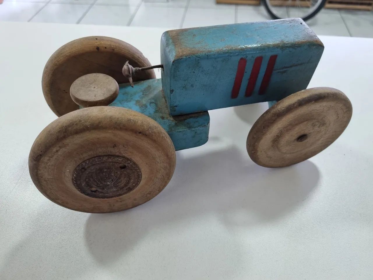 Brinquedo de madeira 