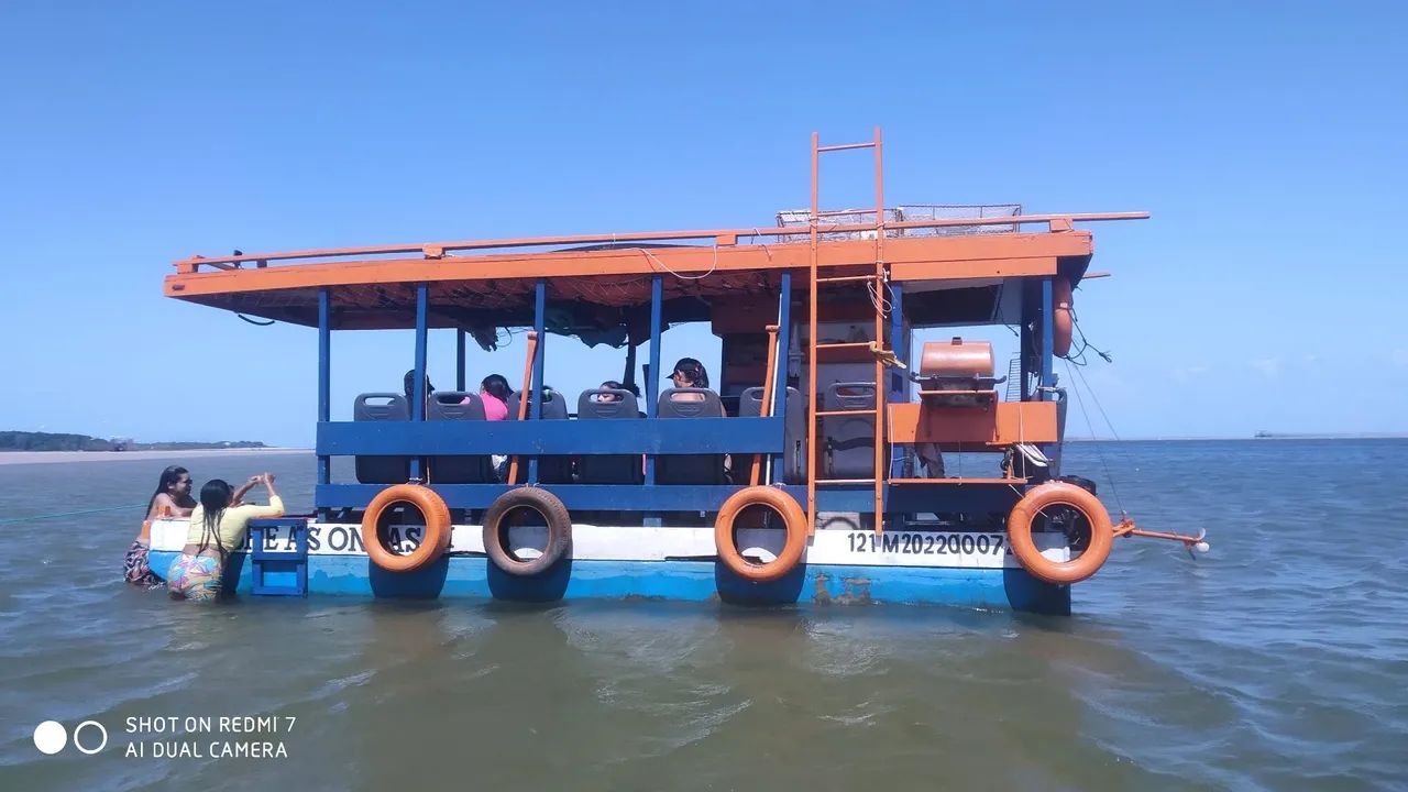 Barco  balsa casa completa de tudo passeio e pesca