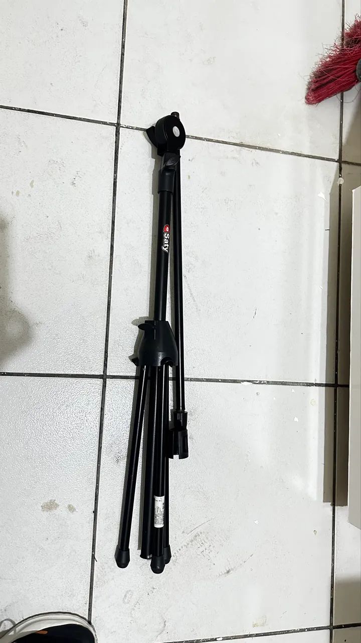 Pedestal para microfone 