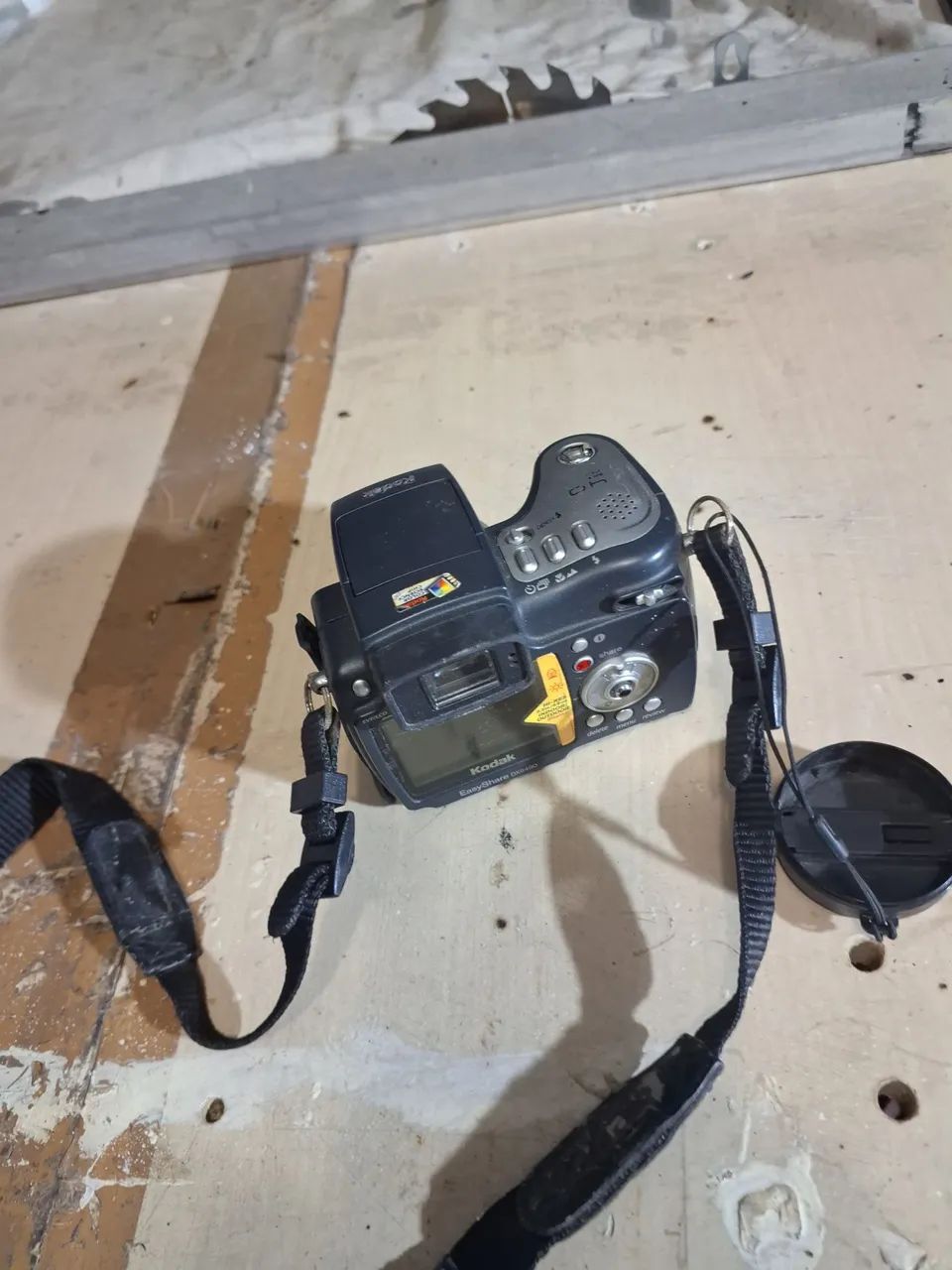 Câmera Digital Kodak EasyShare DX6490.nao sei se está funcionando 