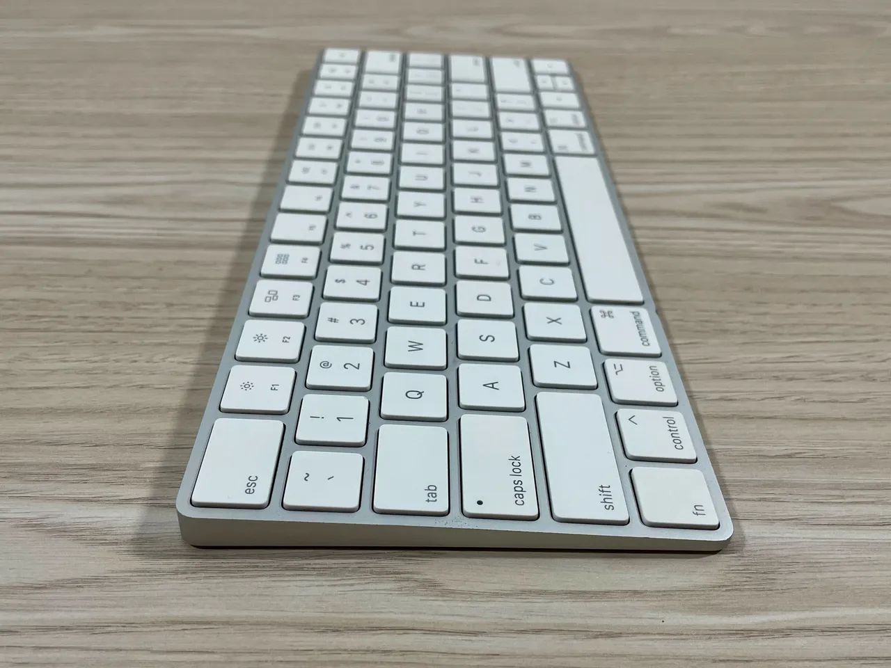 Magic Keyboard Teclado Apple  - Seminovo  - Foto 2