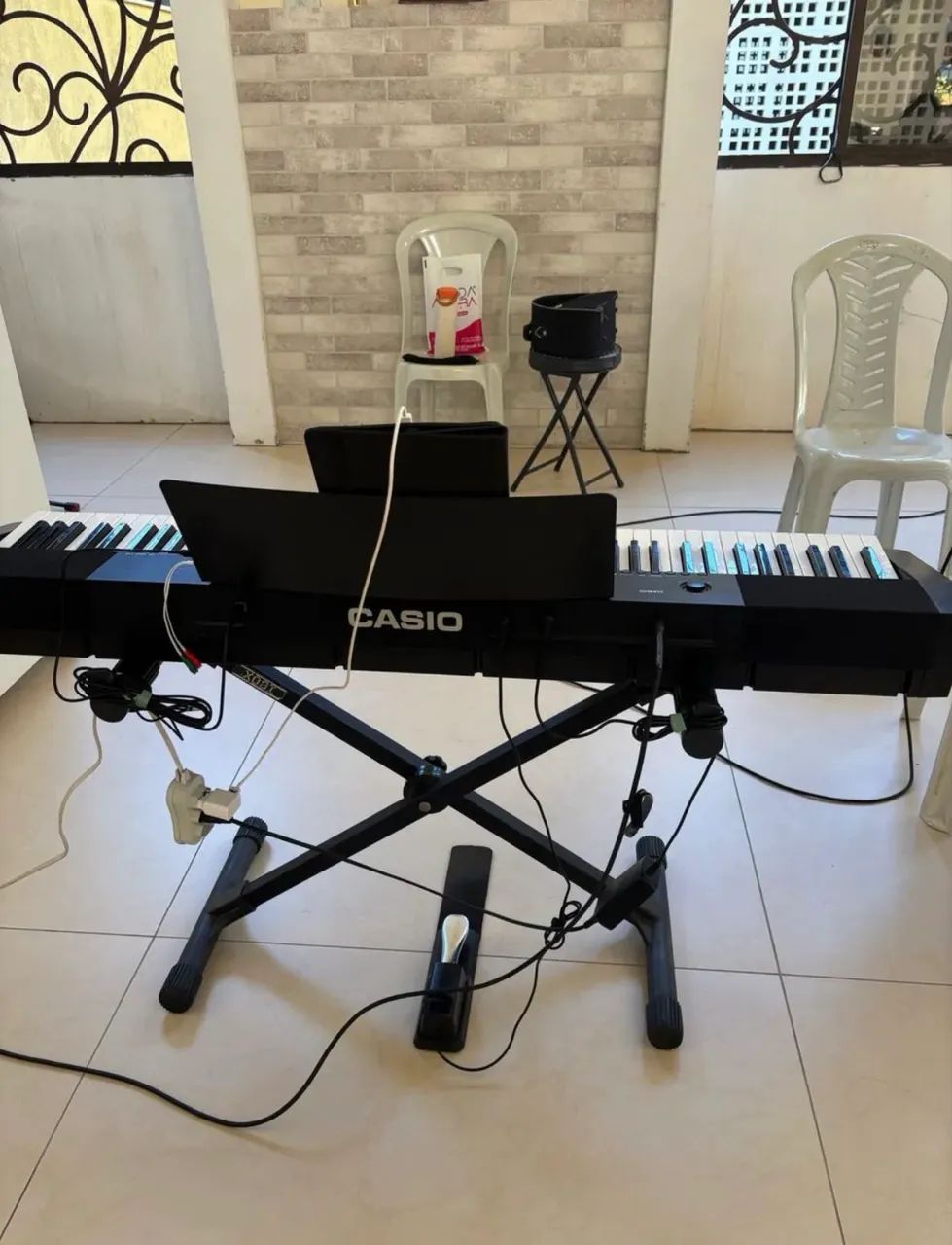 Piano Digital Casio CDP 135, 88 teclas - Foto 2
