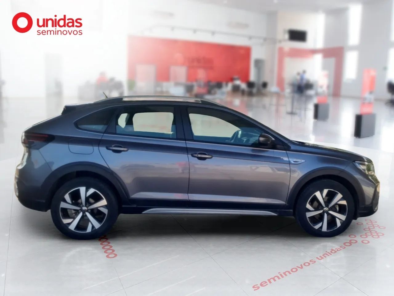 Volkswagen Nivus Highline 1.0 200 TSI Flex Aut., foto 6 de 17