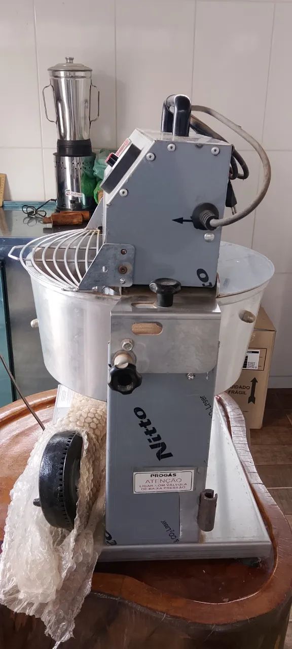 Masseira Pro Gas 10L - Foto 2