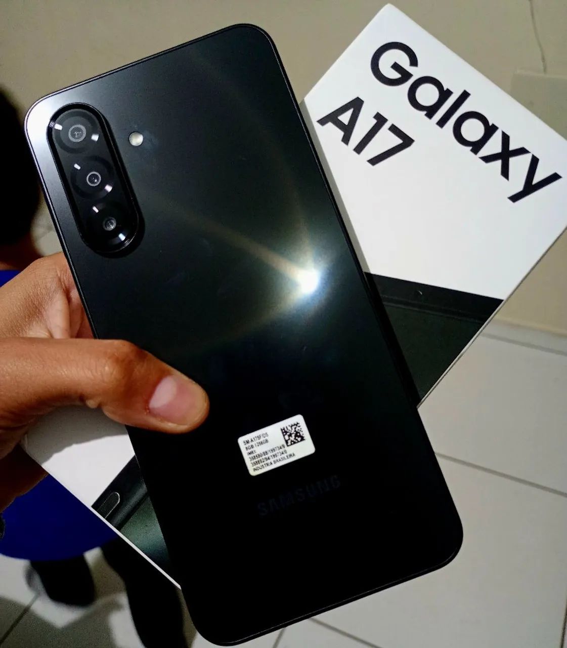 Vendo samsung a17 com pouco tempo de uso