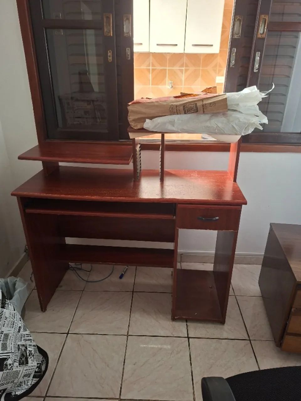 Mesa computador 415986492785315840