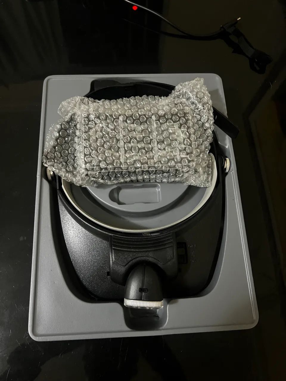 Lupa de cabeça com Led Profissional - NOVA  - Foto 2