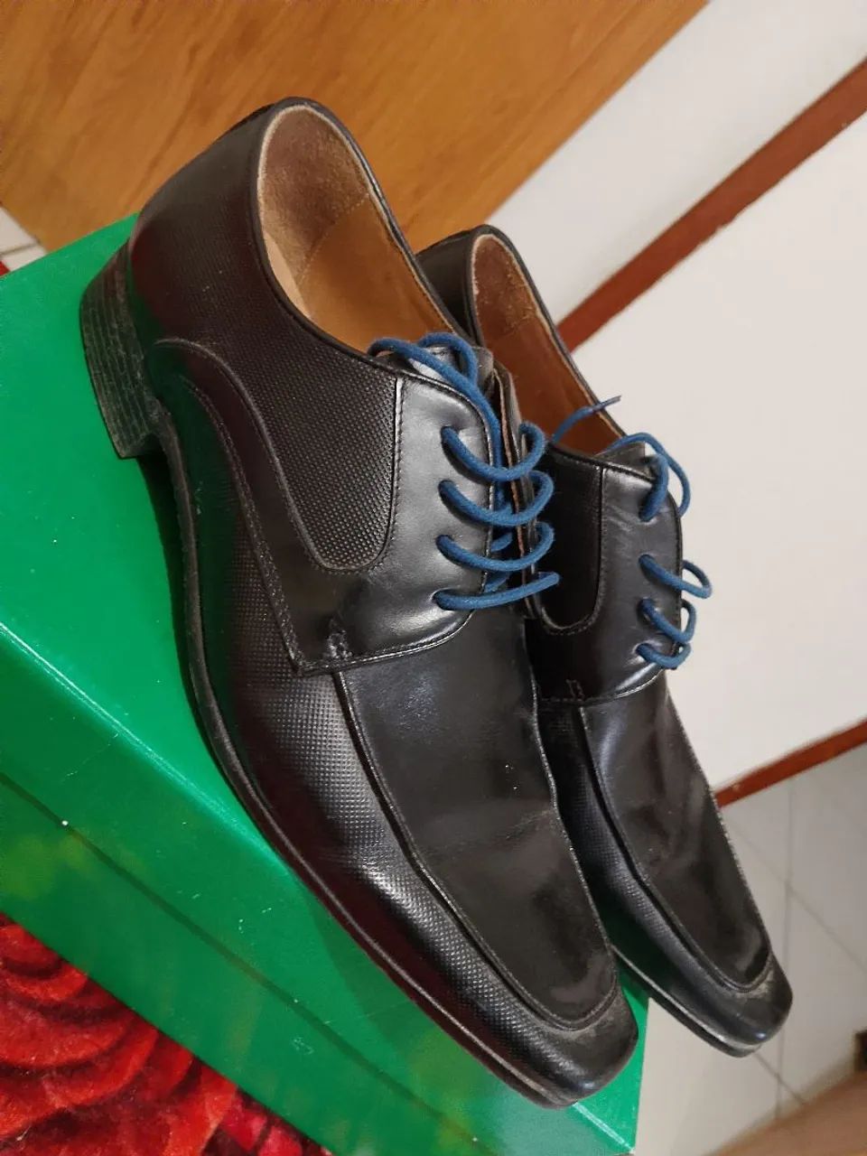Vendo esse sapato social da Mioche de marca original - Foto 2