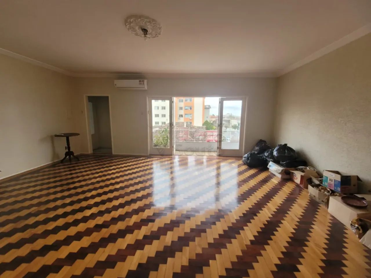 Apartamento de 3 dormitório com garagem no centro de Pelotas - Foto 2